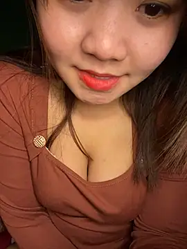 Snapshot of Sunset-yll chatting on January 10, 2026, 3:19 am Sunset-yll online show from January 10, 2026, 3:19 am