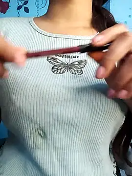 kabitaKumari1 online show from November 18, 2025, 6:18 am