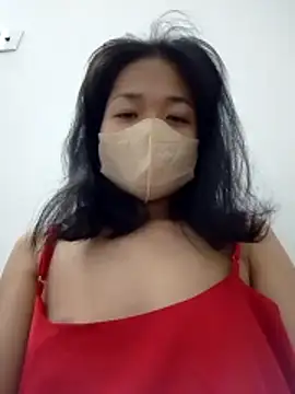 PamPii2x online show from December 17, 2025, 4:46 pm