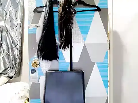 Savannah Cock online show from January 8, 2026, 8:38 am