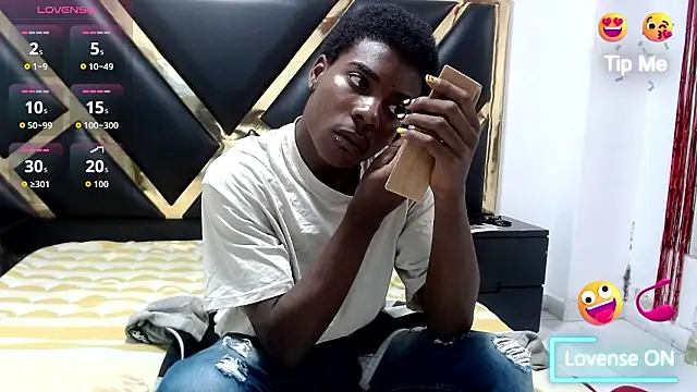 NoahJhonson69 online show from March 6, 2026, 11:17 am