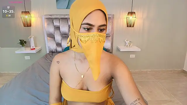 Snapshot of Natash_khalal chatting on November 30, 2025, 9:19 pm Natash khalal online show from November 30, 2025, 9:19 pm