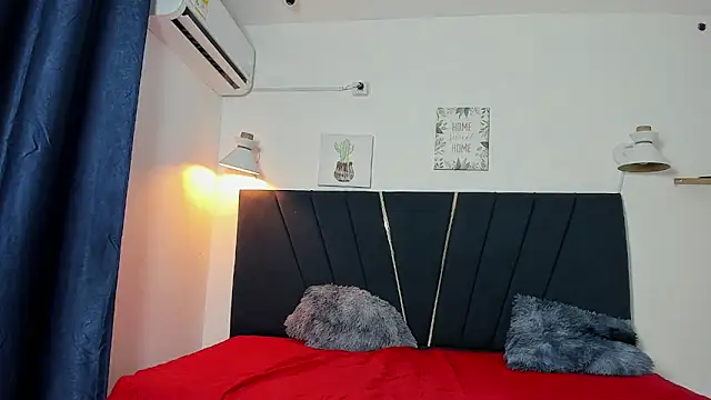 kendall x0 online show from November 19, 2025, 7:36 pm