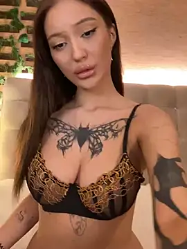 AlishaRuby online show from February 19, 2026, 10:22 am