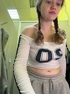 RussianWoman online show from April 9, 2026, 3:17 am