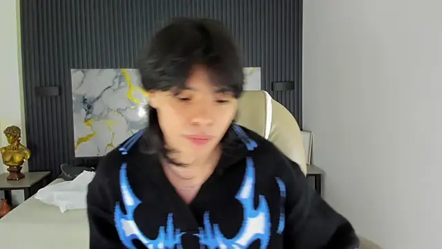 Snapshot of Sylasfrost chatting on November 30, 2025, 8:46 pm Sylasfrost online show from November 30, 2025, 8:46 pm