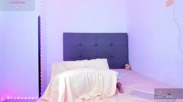 tessa  evans online show from February 4, 2026, 1:00 am