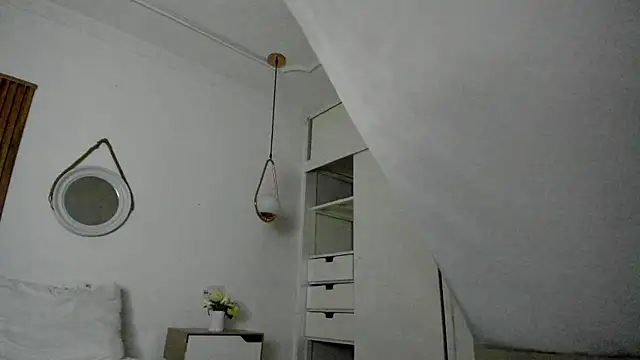 Alaska deluxe online show from March 5, 2026, 11:45 pm