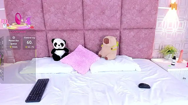 Snapshot of NathalieRoss1 chatting on February 28, 2026, 2:01 am NathalieRoss1 online show from February 28, 2026, 2:01 am