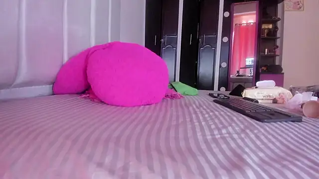 Thaliakim online show from February 24, 2026, 5:11 pm