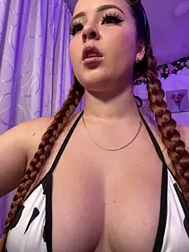 Snapshot of April_Beckett02 chatting on February 11, 2026, 10:09 am April Beckett02 online show from February 11, 2026, 10:09 am