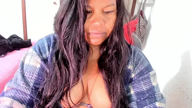 ebonycamelia online show from November 23, 2025, 11:26 pm