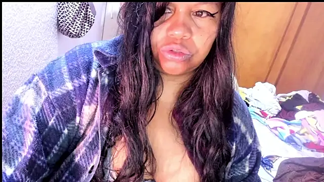 Snapshot of ebonycamelia chatting on February 6, 2026, 10:29 am ebonycamelia online show from February 6, 2026, 10:29 am