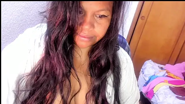 Snapshot of ebonycamelia chatting on February 12, 2026, 11:49 am ebonycamelia online show from February 12, 2026, 11:49 am