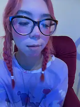 Valen-Foxx1 online show from April 4, 2026, 1:30 pm