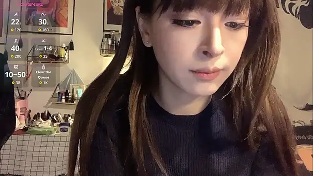 Snapshot of coco-jiang chatting on December 4, 2025, 3:32 pm coco-jiang online show from December 4, 2025, 3:32 pm