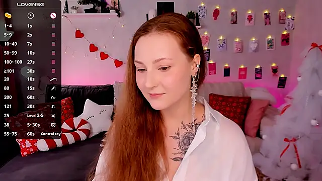 velvet cherry  online show from December 20, 2025, 8:54 am