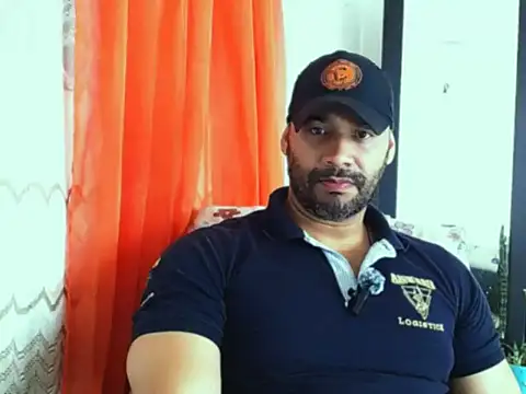 Snapshot of musclehetero chatting on May 16, 2026, 7:45 pm musclehetero online show from May 16, 2026, 7:45 pm