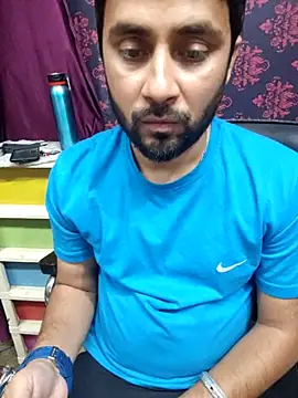 Snapshot of Cute_Lucky chatting on April 23, 2026, 3:03 pm Cute Lucky online show from April 23, 2026, 3:03 pm