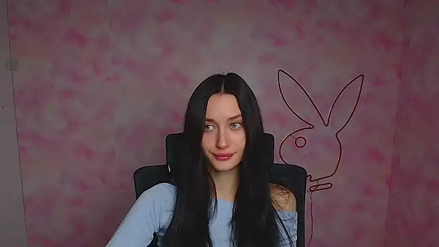 Stella XO online show from March 19, 2026, 6:06 am