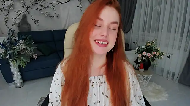 AirySilhouette online show from February 8, 2026, 7:28 pm