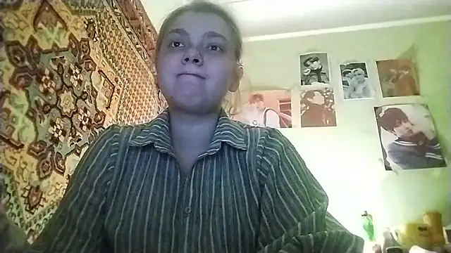 KikiBang online show from March 19, 2026, 8:13 pm