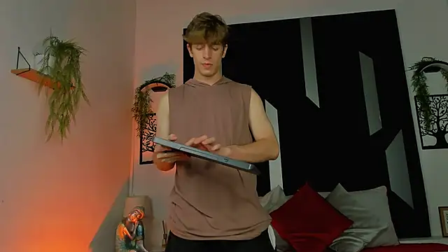 Ostin Saints online show from April 14, 2026, 8:04 pm