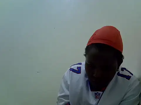 Snapshot of wspuss chatting on November 22, 2025, 12:26 pm wspuss online show from November 22, 2025, 12:26 pm