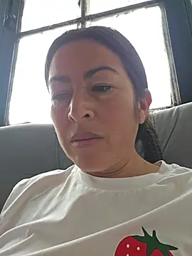 Snapshot of JustSamantha_ chatting on July 9, 2026, 3:05 pm JustSamantha online show from July 9, 2026, 3:05 pm