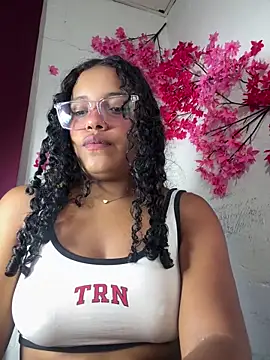 chleo rosse online show from April 12, 2026, 8:58 pm