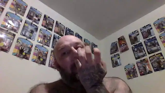 Snapshot of jbrown334 chatting on December 17, 2025, 12:27 am jbrown334 online show from December 17, 2025, 12:27 am