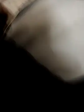 Roy   121 online show from December 5, 2025, 3:41 pm