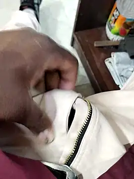 Roy   121 online show from February 26, 2026, 12:59 pm