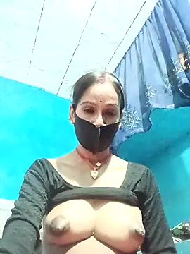 Snapshot of Nandani-758 chatting on July 13, 2026, 9:12 am Nandani-758 online show from July 13, 2026, 9:12 am