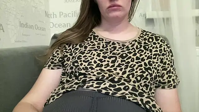 alisa kitcat online show from January 16, 2026, 4:16 am