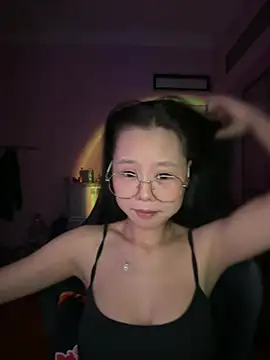 Kiee-lee online show from July 24, 2026, 4:27 pm