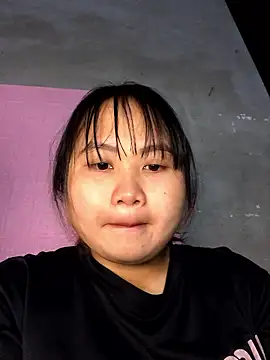 Snapshot of dovia-ba chatting on January 12, 2026, 1:33 am dovia-ba online show from January 12, 2026, 1:33 am