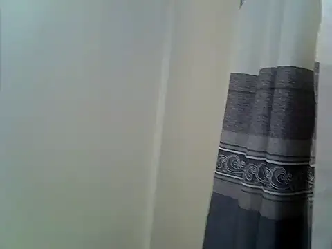 BellaStormi online show from November 26, 2025, 4:02 am