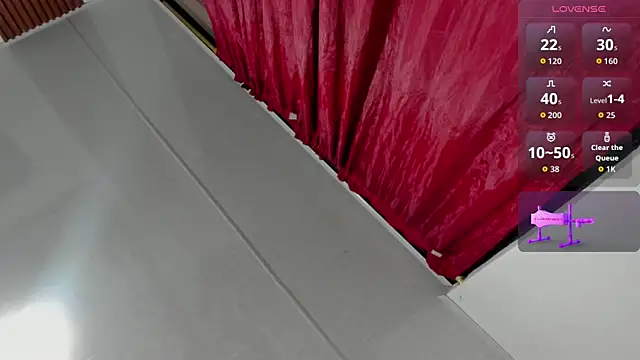 Latina candy01 online show from November 25, 2025, 8:20 pm