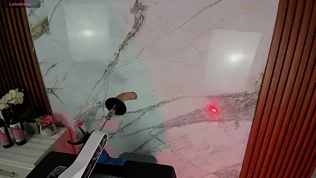 Latina candy01 online show from February 12, 2026, 7:09 pm