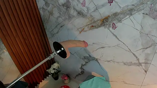 Latina candy01 online show from February 16, 2026, 7:10 pm