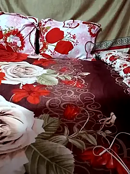 Snapshot of Noraaaax chatting on February 13, 2026, 9:33 pm Noraaaax online show from February 13, 2026, 9:33 pm