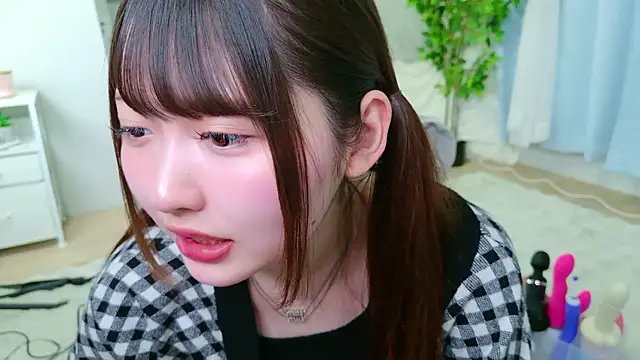  Sakura F online show from April 10, 2026, 12:10 pm