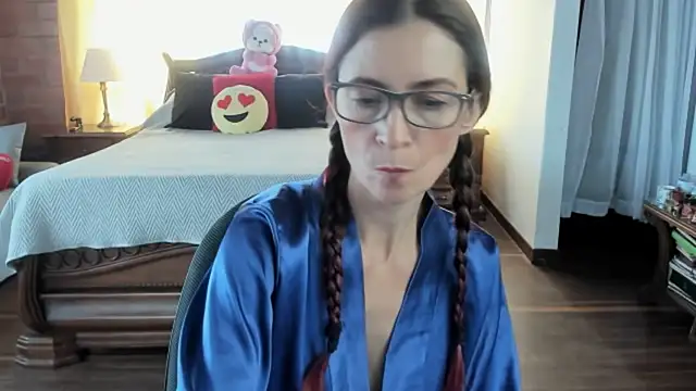 Charlotte-Willson online show from March 31, 2026, 2:50 pm