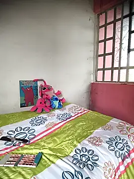 Venus2357 online show from November 25, 2025, 4:18 pm