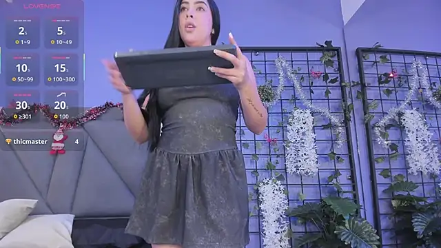 Gaby cruz  online show from December 20, 2025, 11:06 am