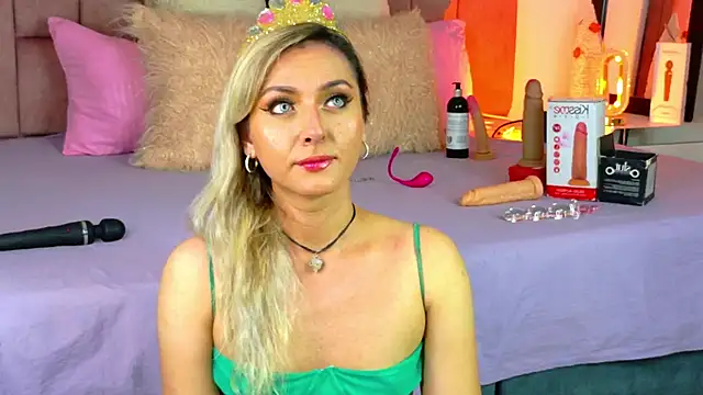 Lunitaa Diva online show from January 15, 2026, 3:05 pm