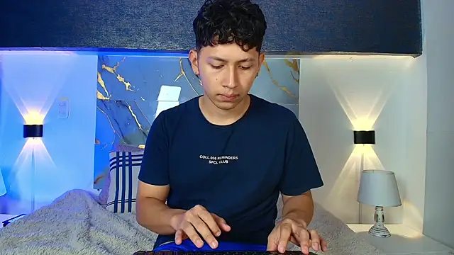 Snapshot of Abeel_Ordaz chatting on November 26, 2025, 7:37 pm Abeel Ordaz online show from November 26, 2025, 7:37 pm