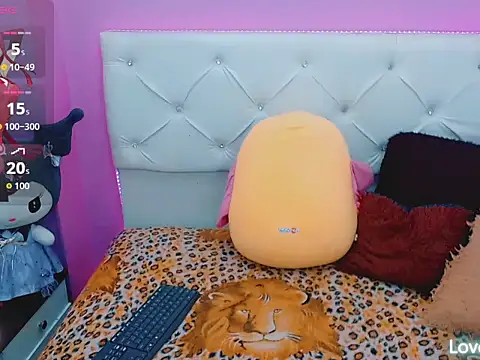 xwetdreamsx online show from November 28, 2025, 11:29 pm