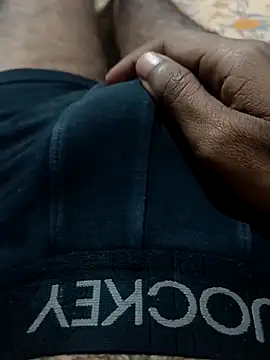 yuvrajpandey online show from December 4, 2025, 10:18 pm